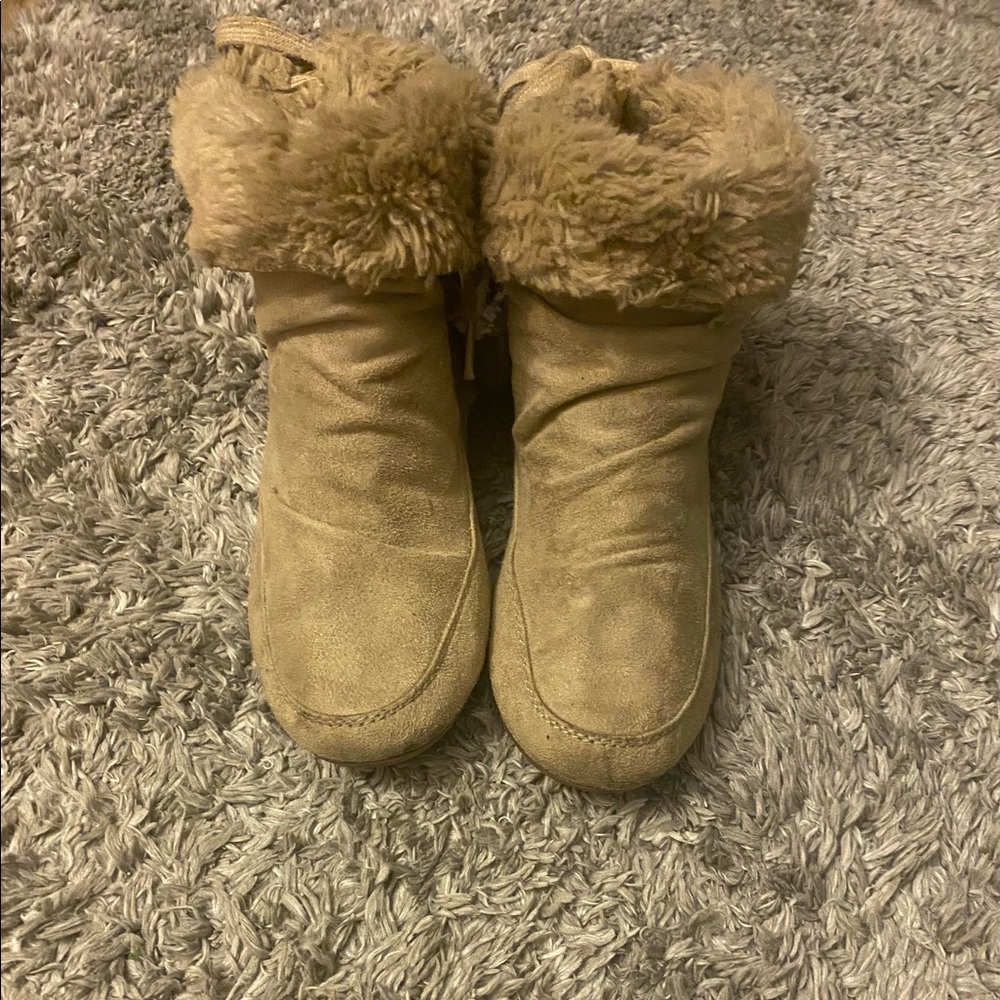 Tan Aldo snow booties